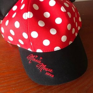 Disney Accessories - Minnie Mouse Disney Hat Disney Accessories - Minnie Mouse Disney Hat